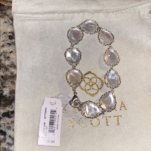 KENDRA SCOTT SILVER KENZIE BRACELET